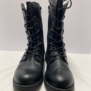B.O.C. by BORN
Carissa Lace-Up Boot for women.